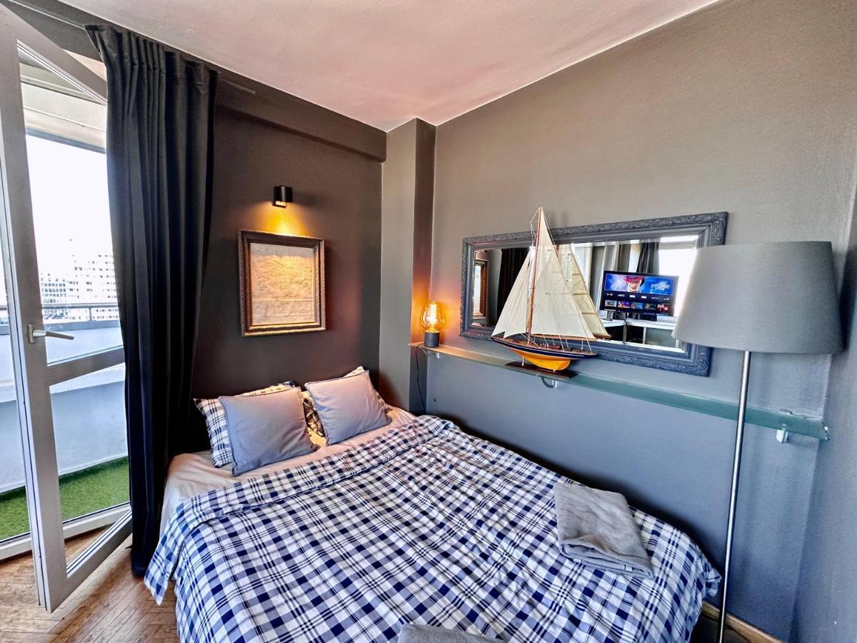 Super Apartament Grey Centrum 2X Metro Fast Wifi 300 Mbs Netflix Appletv Smarttv Spotify Panorama Miasta Варшава Екстер'єр фото